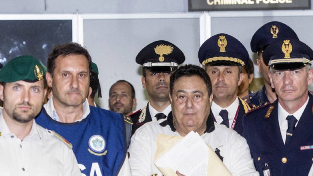 Estas son las mafias más peligrosas con las que no querrás tratos 7 Estas son las mafias más peligrosas con las que no querrás tratos