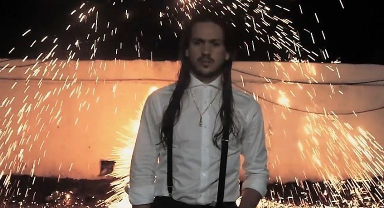 Canelita presenta 'Te miro', su nuevo single