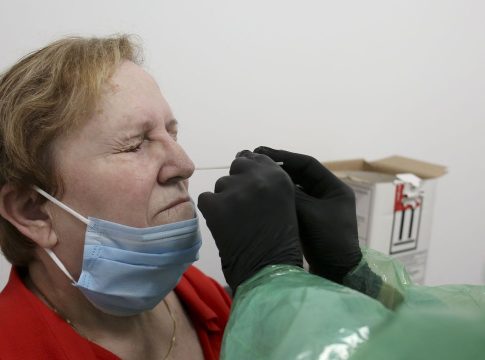 mayores de residencias gallegas infectados