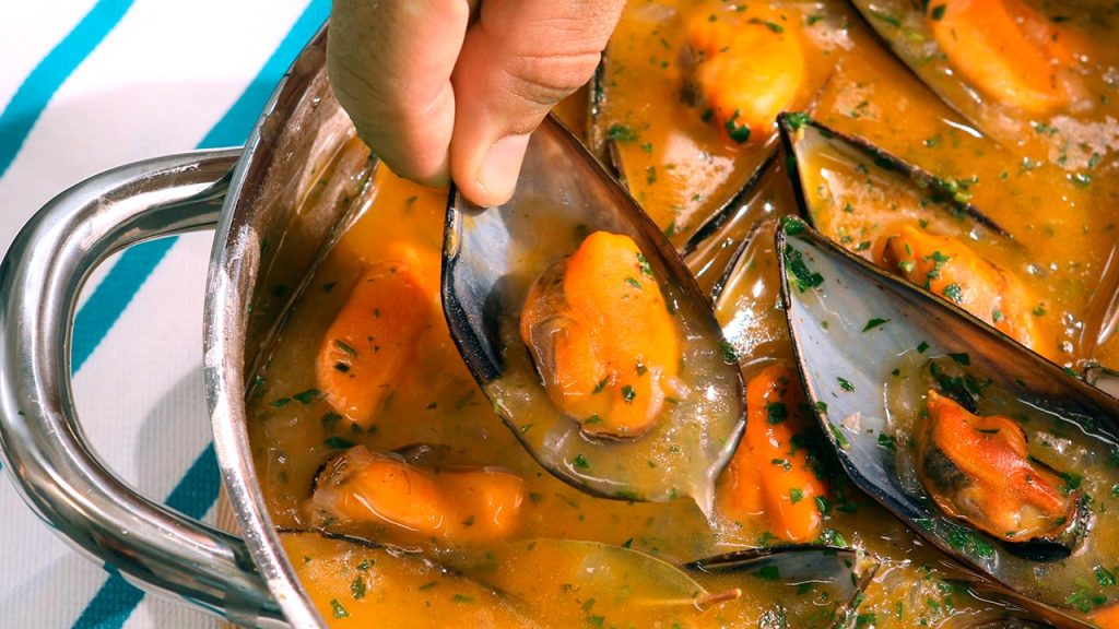 Mejillones: los errores básicos que cometes al elegirlos y cocinarlos 206 mejillones