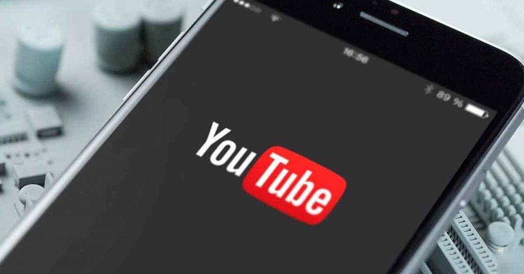 Por qué no deberías poner el modo oscuro en tu smartphone