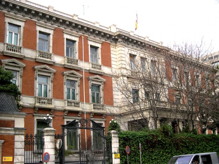 Expertos debaten sobre el reto de renovar el 50% de las plantillas de la Administración General del Estado