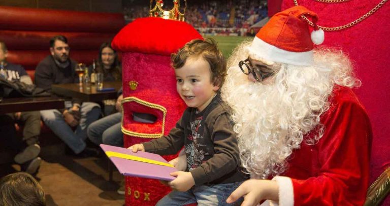 ¿El mejor regalo para tus hijos esta Navidad? Una infancia feliz