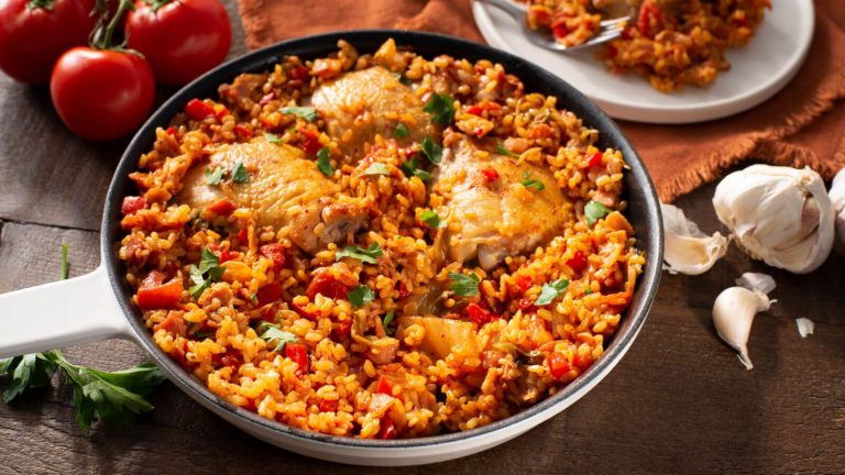 Paella: caldos con los que prepararla de diferentes formas