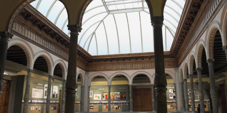 El Palacio de Sástago de Zaragoza recorre la historia de Aragón con  exposición