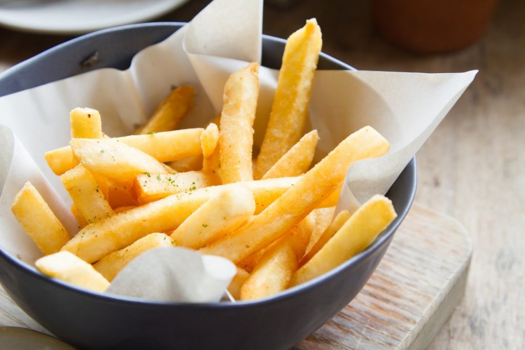 Patatas fritas: cómo hacerlas en el microondas y darte un capricho a cualquier hora 160 patatas fritas