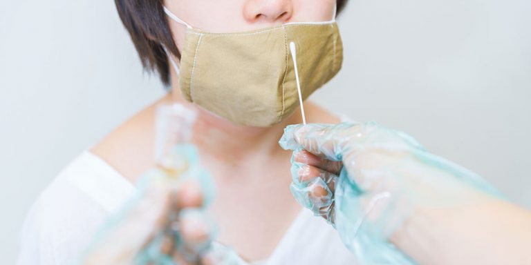 Galicia abre el registro para que estudiantes gallegos soliciten una PCR