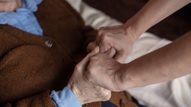 Más de 51.500 personas fallecieron en las listas de espera de la dependencia