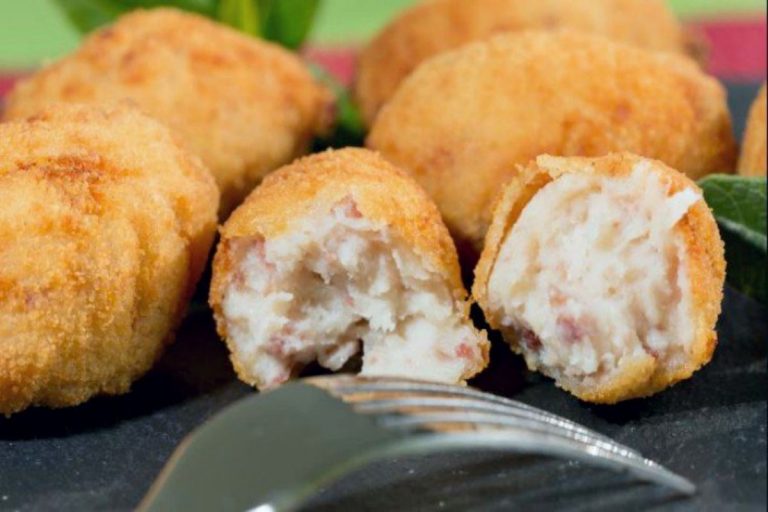 Como hacer unas croquetas de gambas y langostinos que enamoran al primer bocado