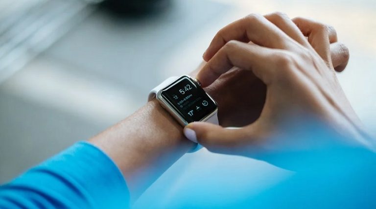¿Smartwatch, reloj deportivo o pulsera de actividad? Diferencias y similitudes