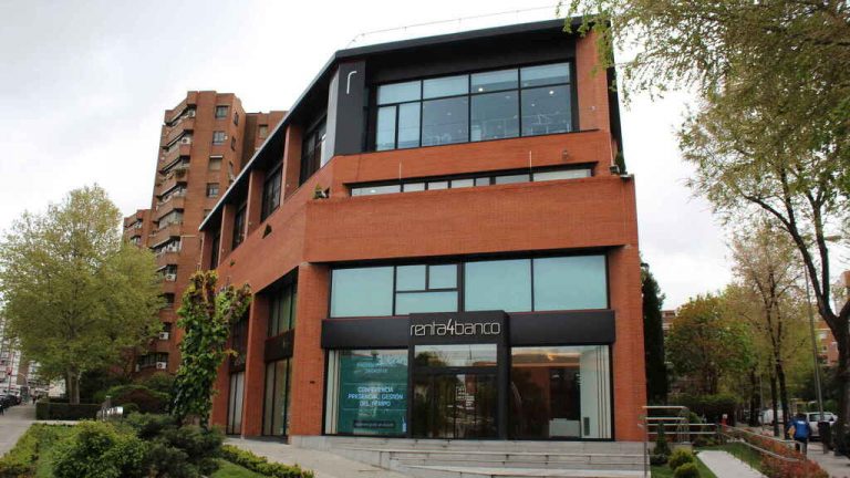 Renta 4 apuesta por el Ibex 35 para 2021 y le ve un potencial del 10%