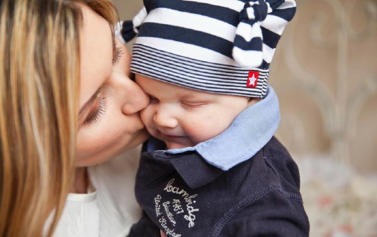 ¿Es segura la leche materna cuando la progenitora es enferma de coronavirus?