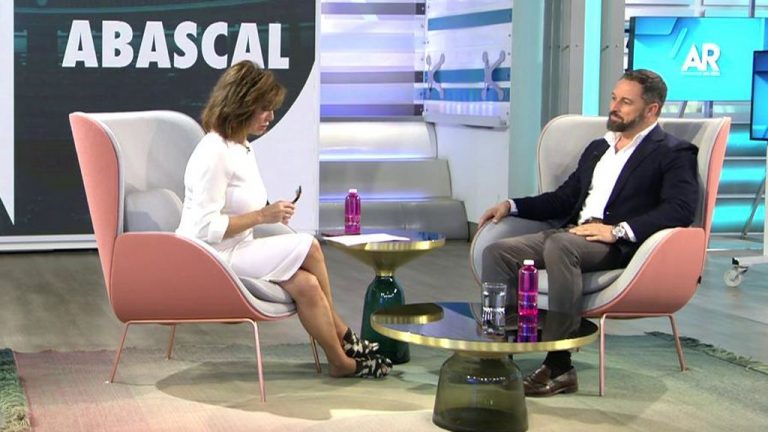 Ana Rosa, Mónica Carrillo… ¿Qué opinan los famosos de la eutanasia?