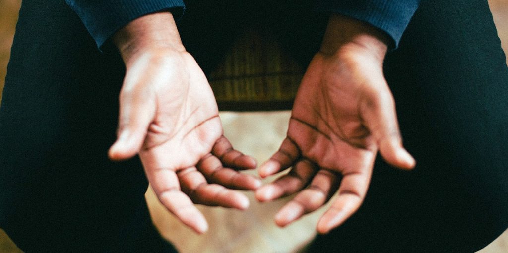 Por qué sientes un hormigueo en las manos