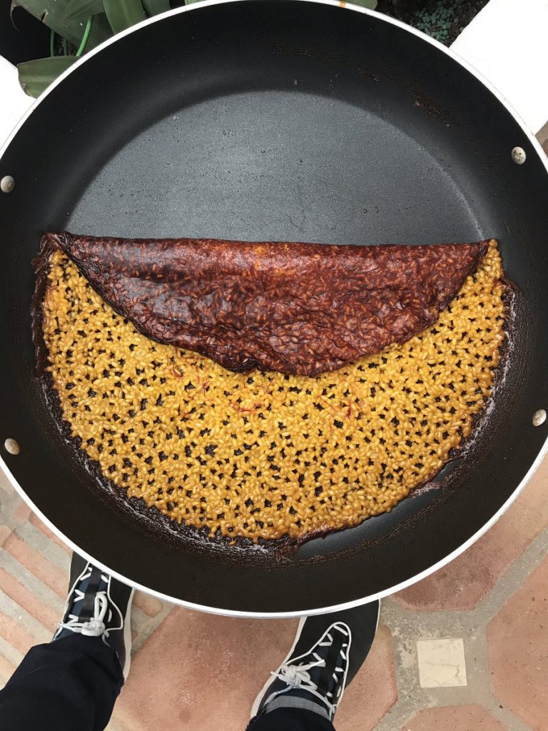 Paella: el secreto de Chicote para lograr un buen socarrat