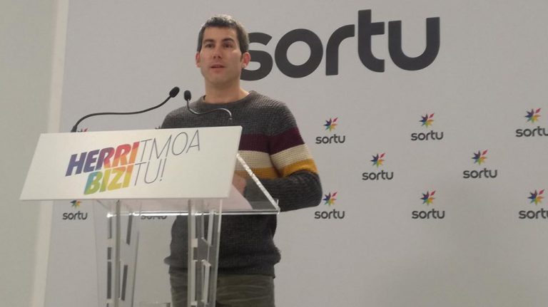 Sortu arremete contra el Tribunal Supremo