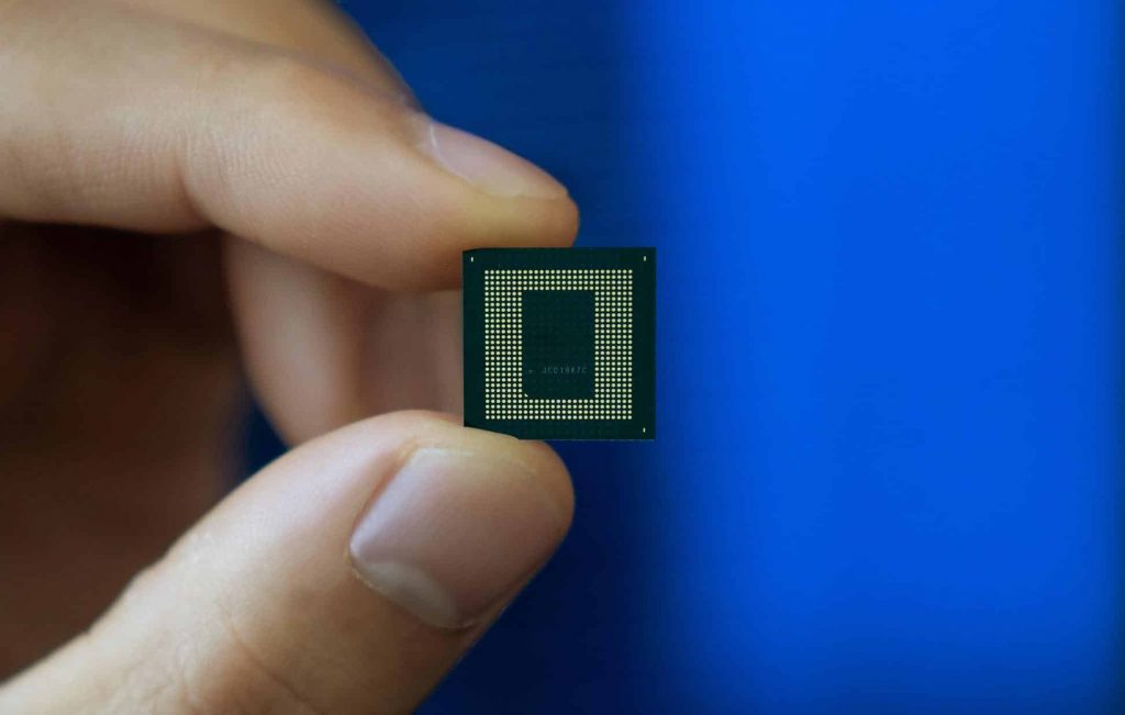 tamaño reducido cinco nanometros 