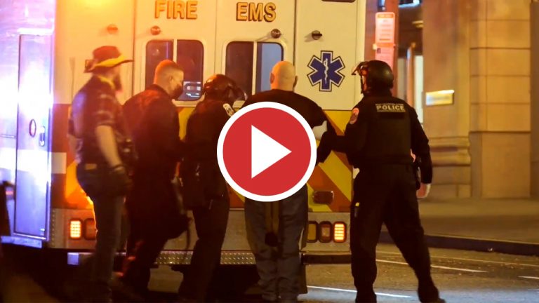 Diez heridos en disturbios entre partidarios y detractores de Trump