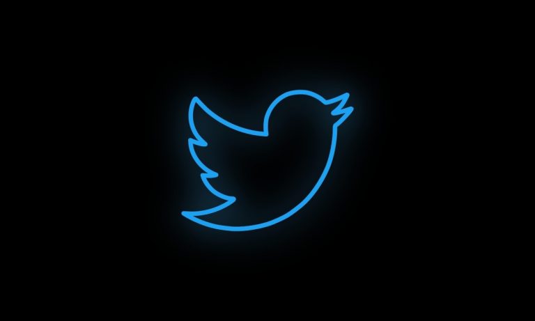 Twitter eliminará publicaciones con información falsa o engañosa sobre la vacuna