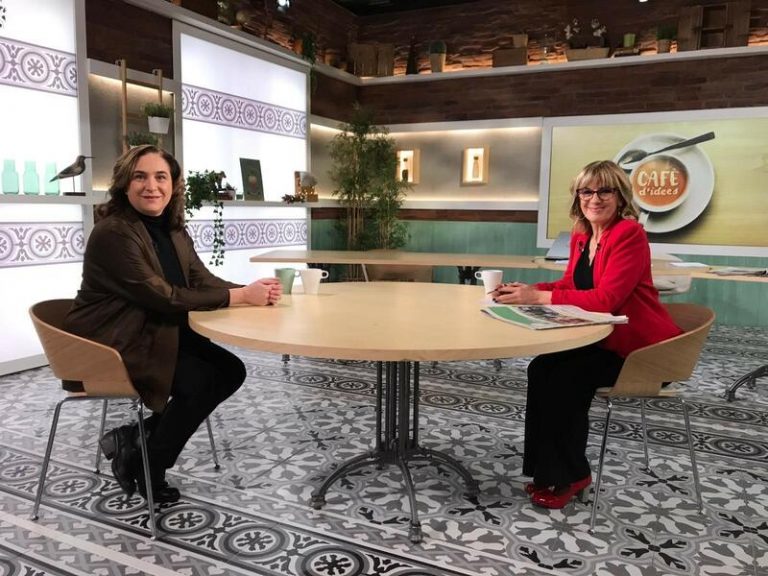 Colau cree que la candidatura de Illa es 