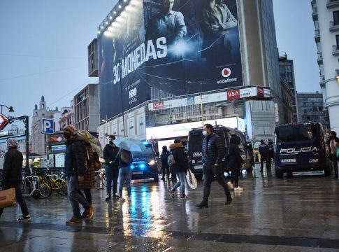 La actividad privada repuntó en diciembre con el avance de las vacunas La actividad privada repuntó en diciembre con el avance de las vacunas