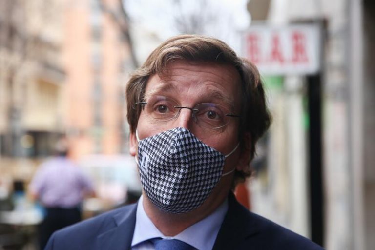 Almeida ve a Trump un 