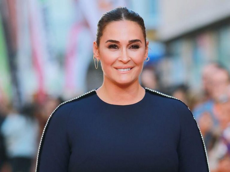 Vicky Martín Berrocal se pasa al rubio platino y nos deja 'en shock'