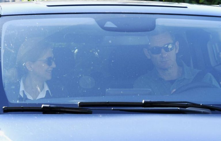 Iñaki Urdangarin celebra el tercer grado junto a toda su familia