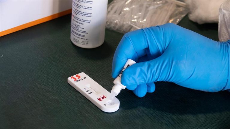 Andalucía registra 5.723 casos y 29 muertes