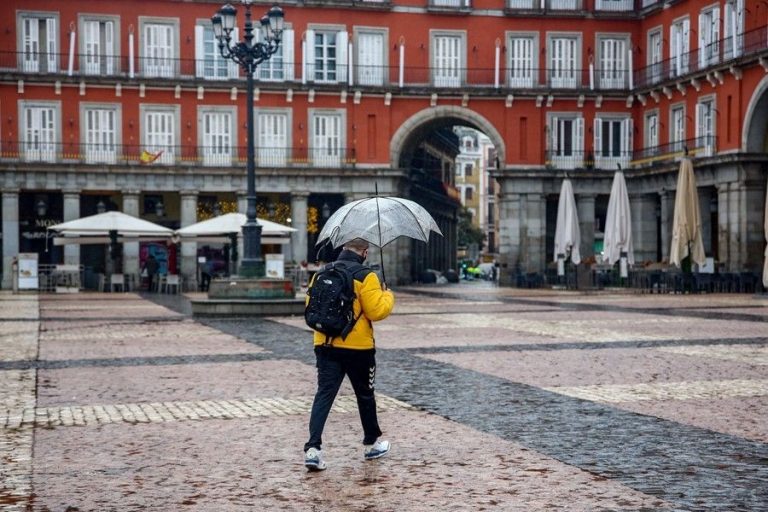 Marzo comienza mañana con lluvias débiles en buena parte de España