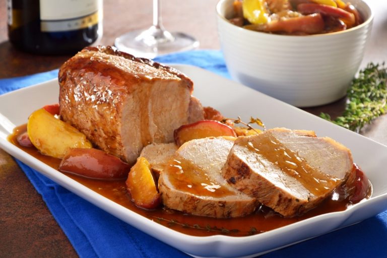 Cómo hacer una salsa de manzana para la carne de cerdo