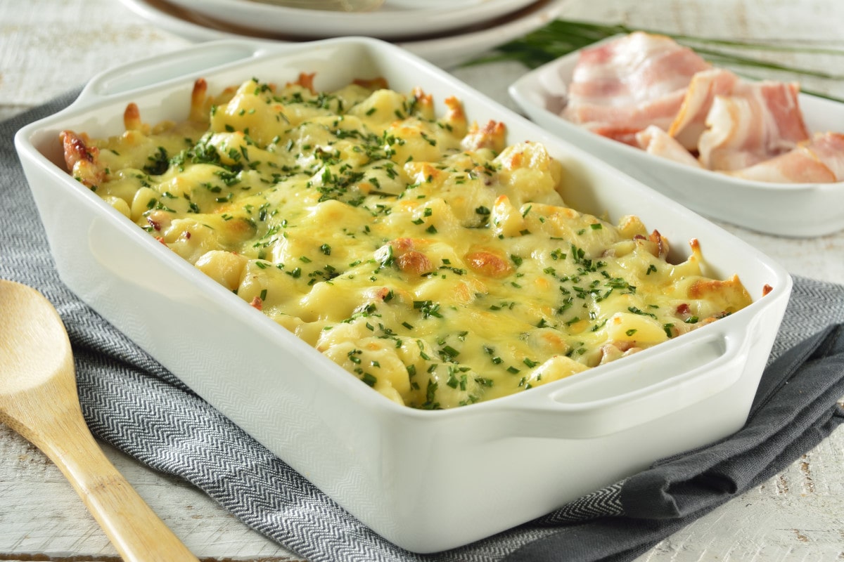 Cómo hacer unas patatas gratinadas al horno con bacón 2 Cómo hacer unas patatas gratinadas al horno con Bacón