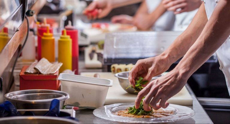 Cómo sacarse el carnet de manipulador de alimentos