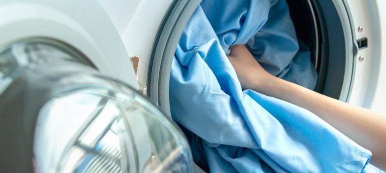 Cómo y cada cuánto debes lavar tus sábanas