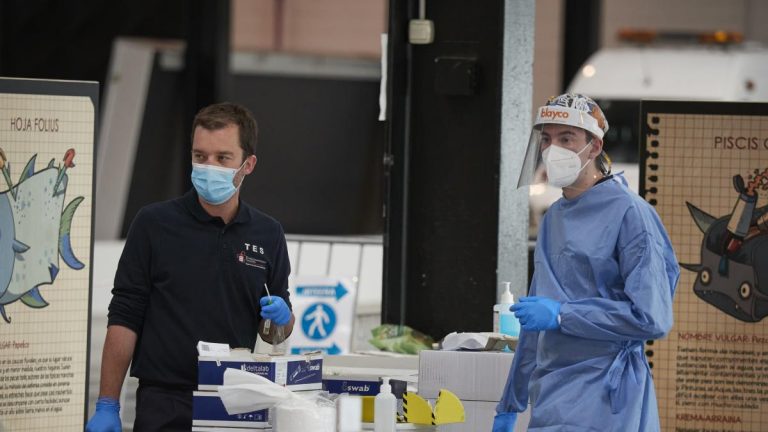 Siguen subiendo los casos de Covid en Navarra con 313 este jueves