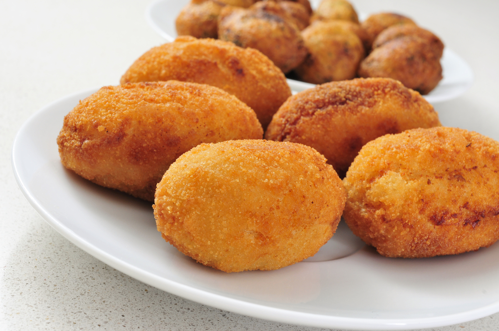 Croquetas de pollo y queso
