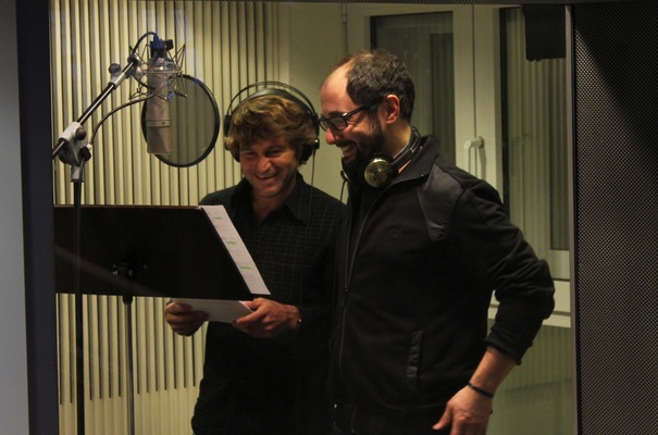 Detrás de las grandes voces de Hollywood hay otras que pasan más desapercibidas.