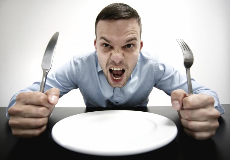 Esto es lo que le pasa a tu cuerpo si te saltas una comida