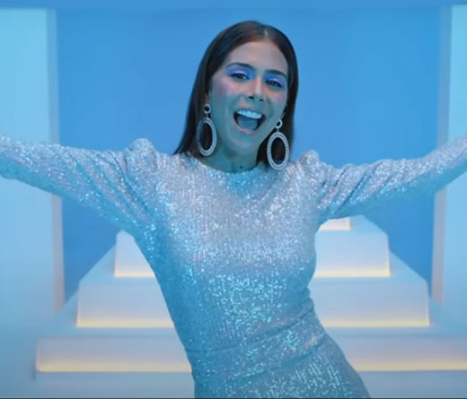 Greeicy presenta 'Cuando te vi' y 'Así es la vida' 5 Greeicy Cuando te vi Así es la vida