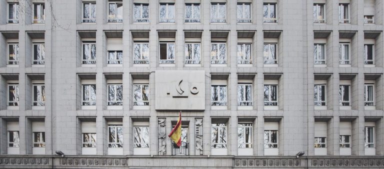 El tejido productivo recibe más de 114.000 millones en financiación ICO