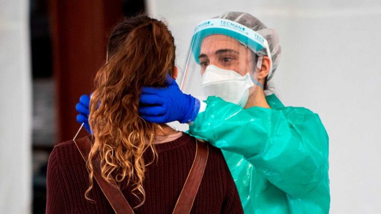 Ibiza pasa a nivel 3 de alerta por el aumento de casos nuevos de COVID-19