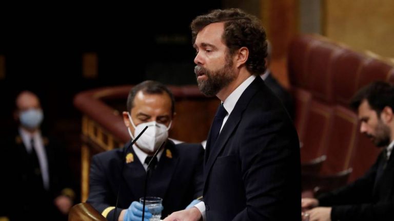 Vox despliega una campaña para justificar su abstención en los fondos europeos