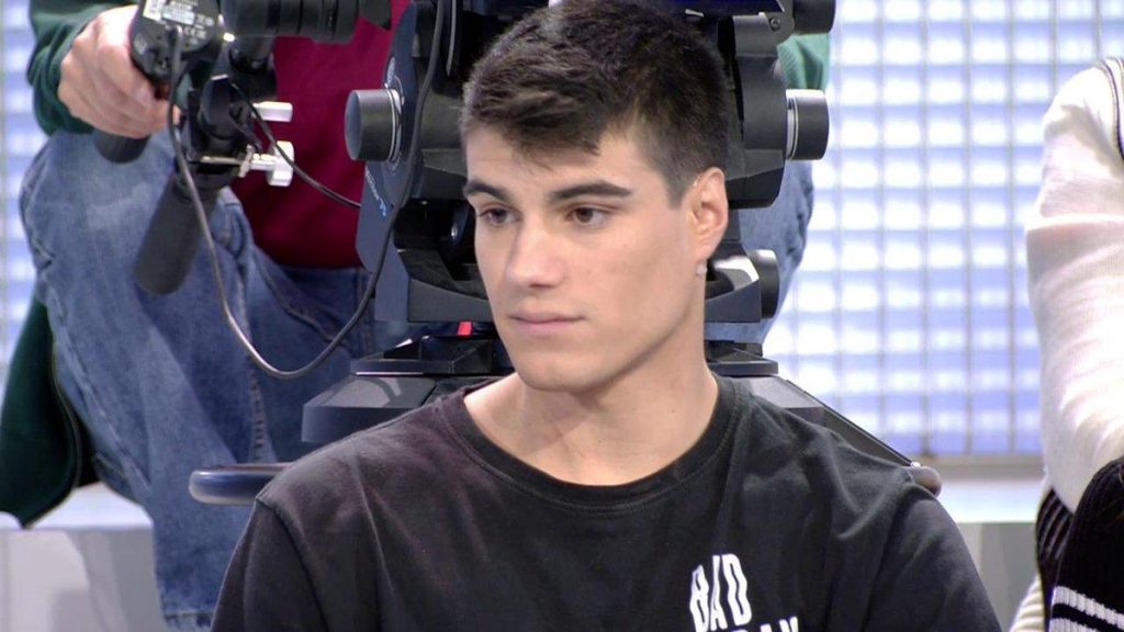 A la tercera va la vencida: Julen se vuelve a sentar en el trono de MYHYV, ¿qué dirá Violeta Magriñán?