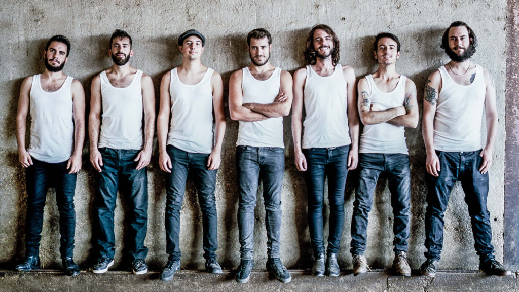 LA M.O.D.A.  Ninguna ola