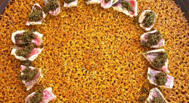 La 'escandalosa' receta de paella madrileña de David Muñoz que podrías preparar