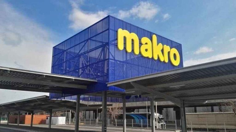 Makro testa en España un delivery en la hostelería