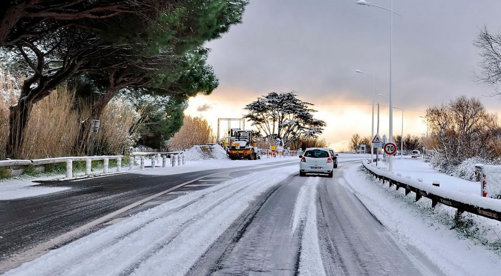 Mantén una distancia segura