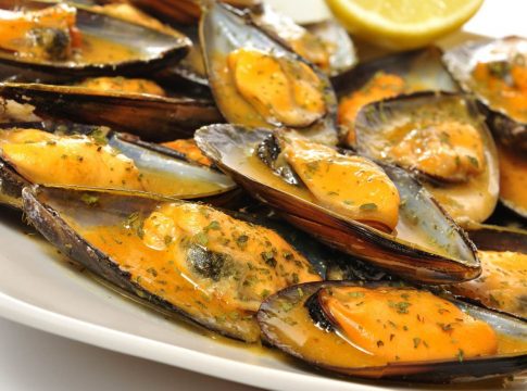 Mejillones a la marinera: cómo hacer un plato bajo en calorías Mejillones a la marinera: cómo hacer un plato bajo en calorías