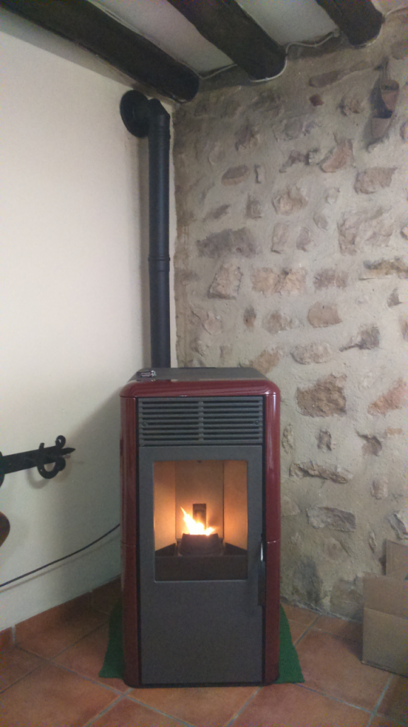 Salida de humos de la estufa de pellets