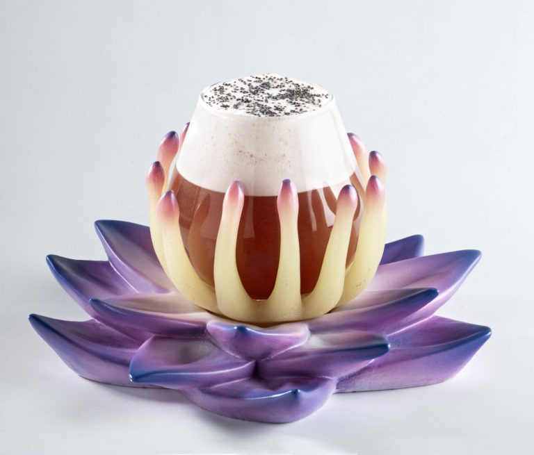 La mitología inspira la nueva, ecléctica y sorprendente carta de cócteles de Salmon Guru